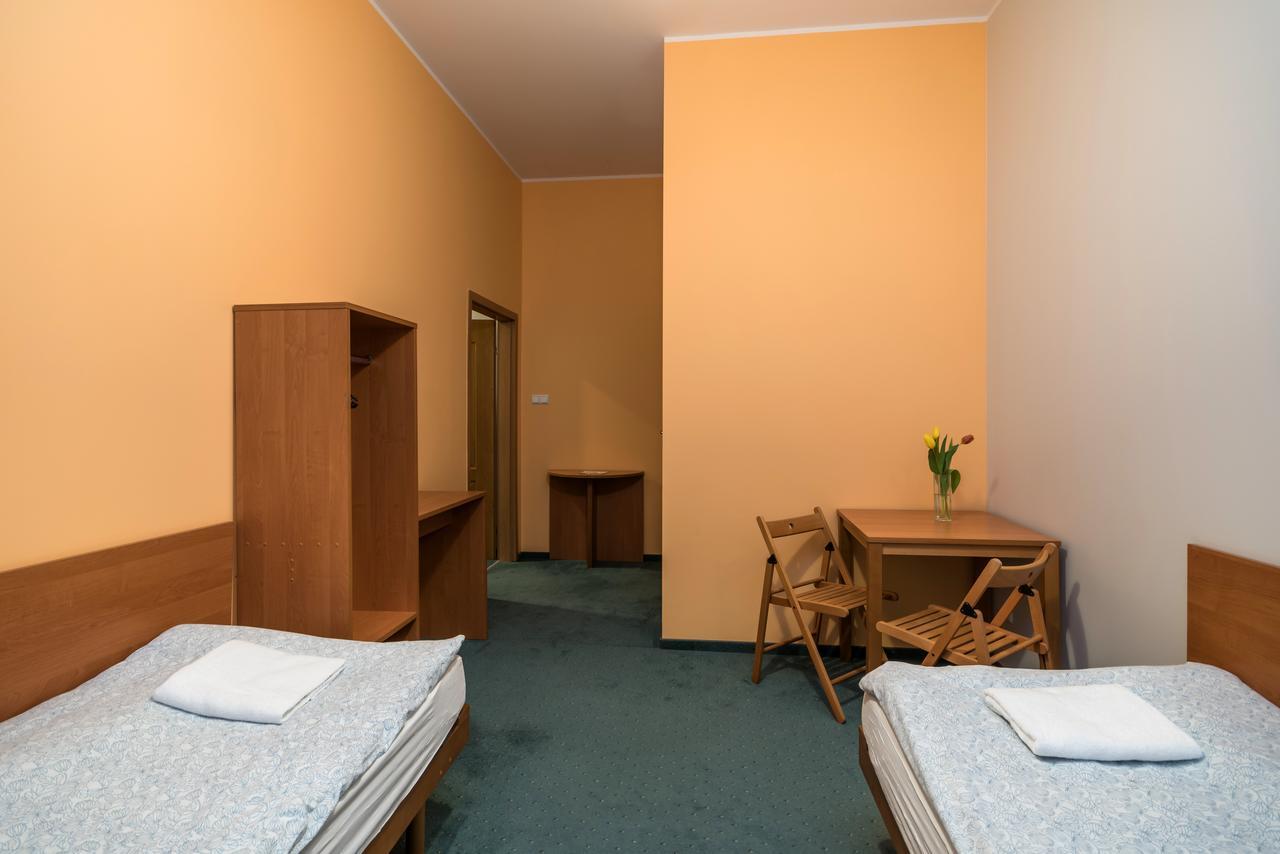 Hill Inn Poznań Exterior foto